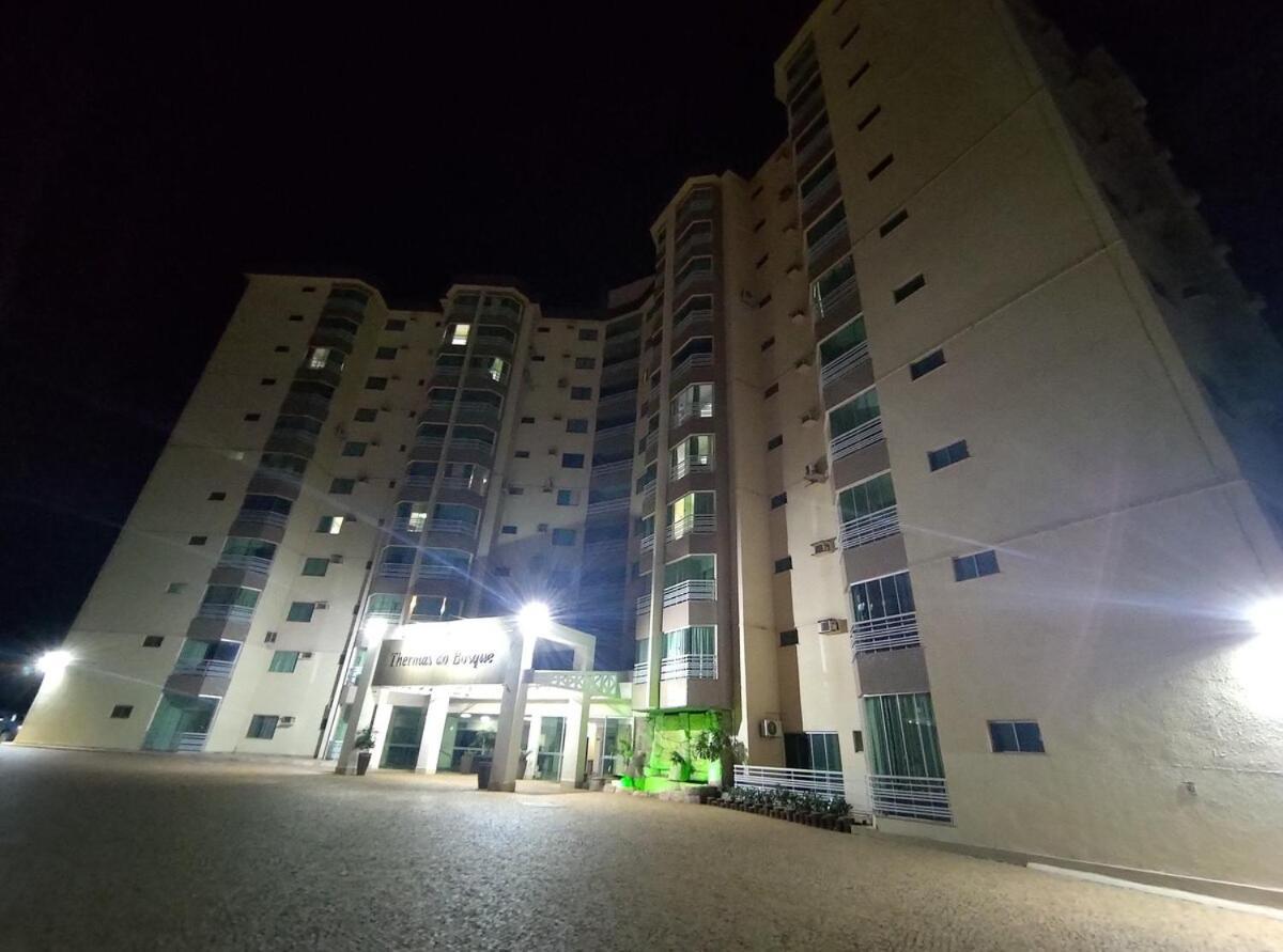 Apartment Thermas Do Bosque Caldas Novas